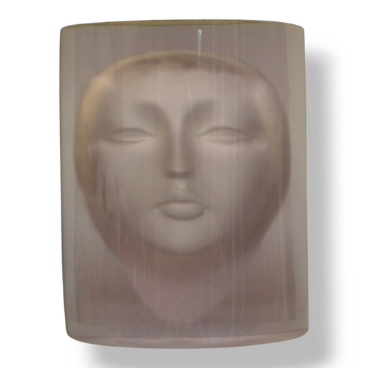 Rounded Demi Lady
