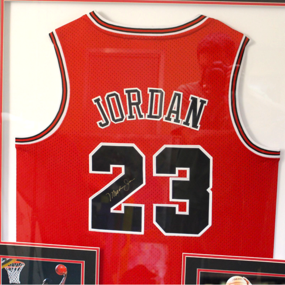 Michael Jordan Jersey, signed